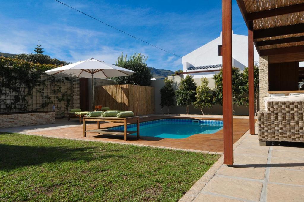 Bamboo Guest House Херманус Экстерьер фото