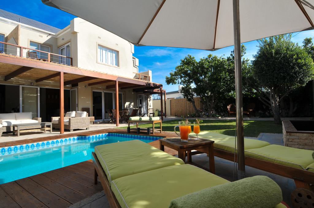 Bamboo Guest House Херманус Экстерьер фото